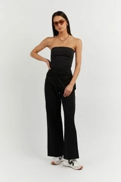 DISSH Boutiques CARRIE BLACK BANDEAU KNIT TOP