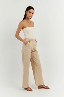 Hot Sale ๐ฅ DISSH Boutiques CARRIE BUTTER BANDEAU KNIT TOP CLOTHING โ๏ธ 6 DISSH Boutiques CARRIE BUTTER BANDEAU KNIT TOP CLOTHING