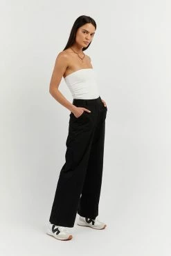 DISSH Boutiques CARRIE OFF WHITE BANDEAU KNIT TOP