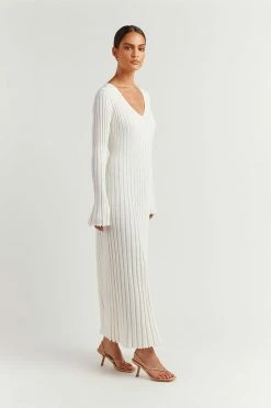 DISSH Boutiques REIGN WHITE SLEEVED KNIT MIDI DRESS