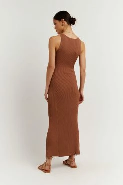 Deals ๐งจ DISSH Boutiques VICTORIA MOCHA KNIT MIDI ๐ DRESS โญ 15 DISSH Boutiques VICTORIA MOCHA KNIT MIDI DRESS