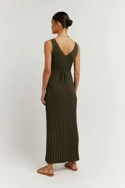 Discount ๐ DISSH Boutiques KAT OLIVE V NECK KNIT ๐ DRESS ๐คฉ 10 DISSH Boutiques KAT OLIVE V NECK KNIT DRESS